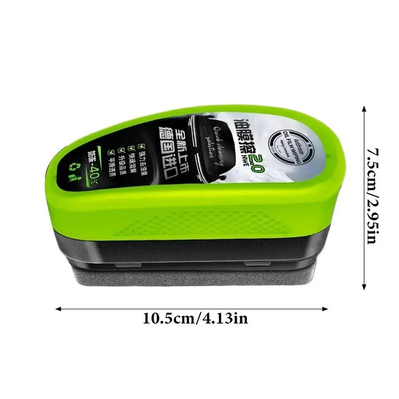 Windscreen Fog Cleaner